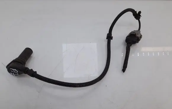 Volkswagen Transporter - Caravelle T5 Crankshaft position sensor 038907319D