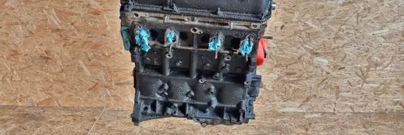 Volkswagen PASSAT B5.5 Engine AZM