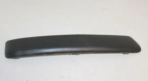 Ford Focus Front bumper splitter molding 4M5117E909