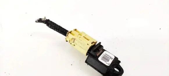 Toyota Aygo AB10 Airbag deployment crash/impact sensor 8983102020 89831-02020