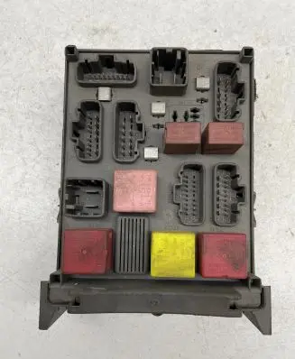 Trunk/boot mat liner