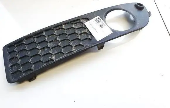 Volvo S80 Front bumper lower grill 30790917