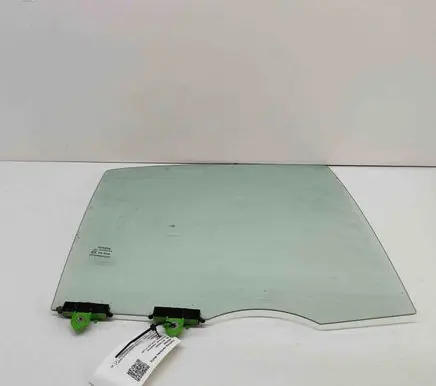 Toyota Yaris Cross Rear door window glass 681030D011