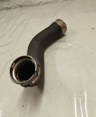 Mercedes-Benz GLE (W166 - C292) Intercooler hose/pipe A1665260082