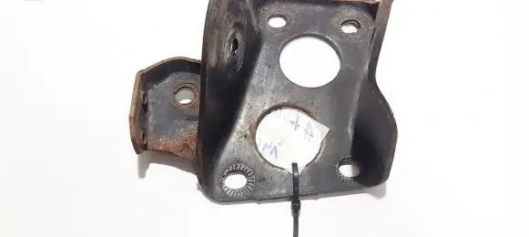 Seat Leon (1M) Bracket in trunk/boot 