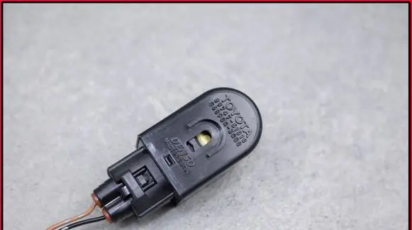 Lexus RX 330 - 350 - 400H Horn signal 8974751010