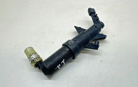 Audi TT TTS Mk2 Headlight washer spray nozzle 8J0955101A