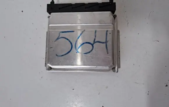 Volvo XC90 Engine control unit/module 08677708