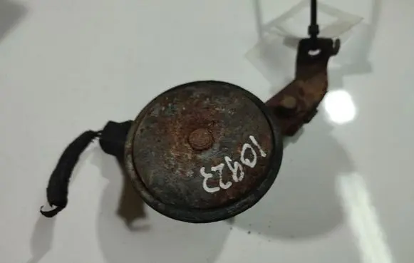 Hyundai i30 Horn signal