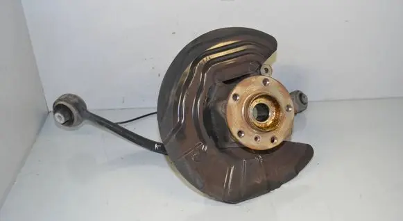 BMW X3 F25 Front wheel hub 6855953 31216855953 31216787679