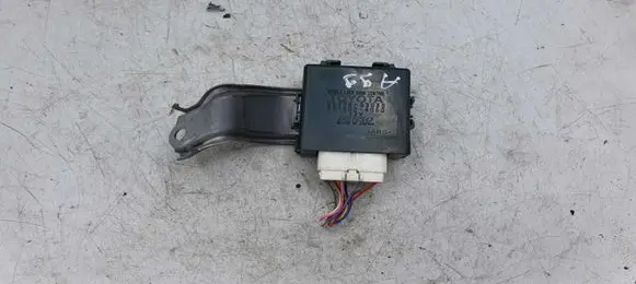 Lexus IS 220D-250-350 Door central lock control unit/module 8597053030 0515004060