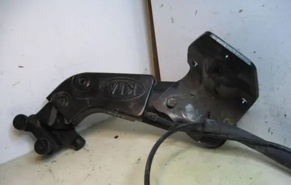 KIA Carnival Rear door check strap stopper NURODYKITEKURIPUSE
