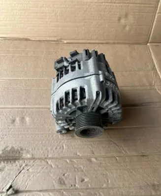 BMW X5 E70 Generator/alternator 7803724 412028707 2543403D