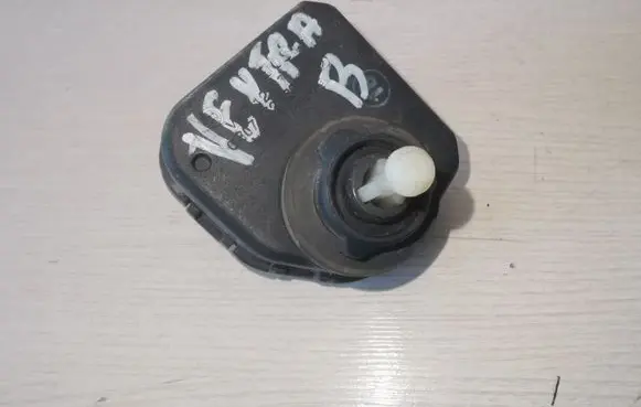 Opel Vectra B Headlight level adjustment motor 0307852335