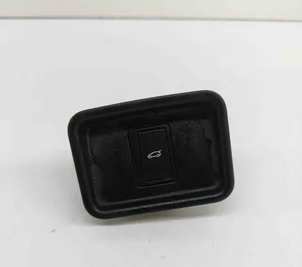 Land Rover Range Rover Sport L461 Tailgate/boot open switch button M8E2044M90A