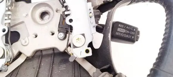 KIA Sportage Cruise control stalk 