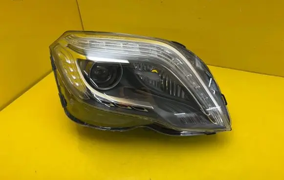 Mercedes-Benz GLK (X204) Headlight/headlamp A2048202439