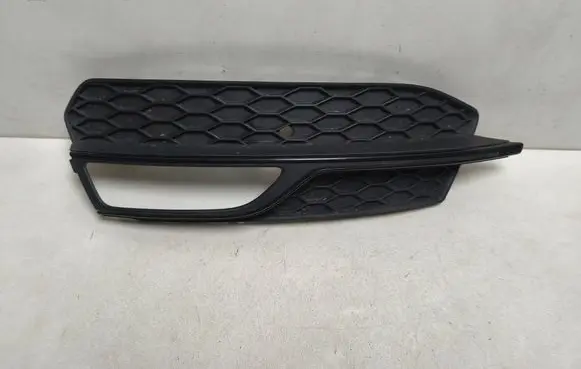 Audi A3 S3 8V Front bumper lower grill 8V3807681G