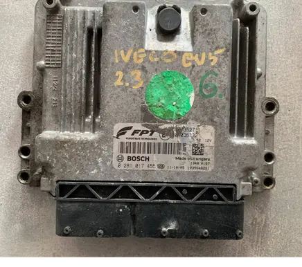 Iveco Daily 4th gen Engine control unit/module 5801352711 0R036232 1039S46291