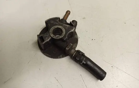 Volkswagen PASSAT B5.5 Fuel filter heater 3B0201899
