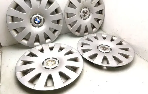BMW 3 E46 R16 wheel hub/cap/trim 6750575