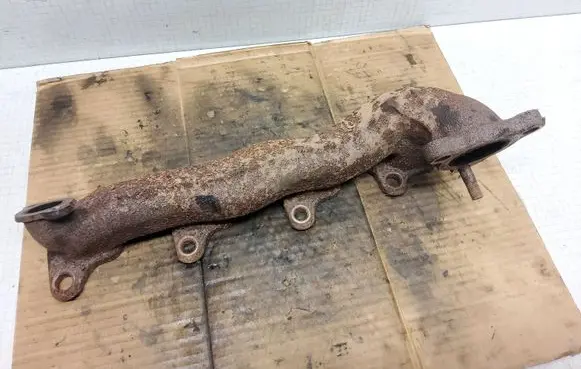Toyota Corolla Verso E121 Exhaust manifold