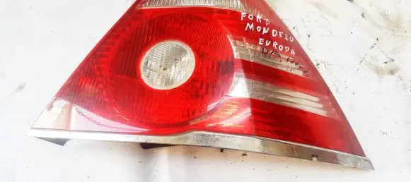 Ford Mondeo Mk III Rear/tail lights 11A431B 11-A431B