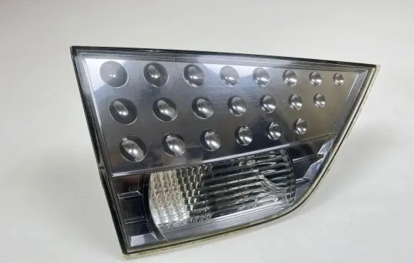 Mitsubishi Outlander Tailgate rear/tail lights 1146356