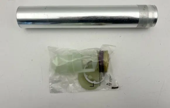 Volvo S90, V90 Air conditioning (A/C) air dryer 32339875