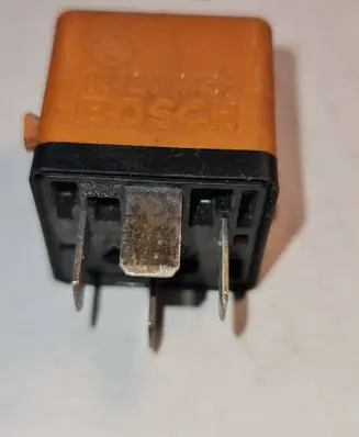 Volkswagen Transporter - Caravelle T4 Other relay 0332014456
