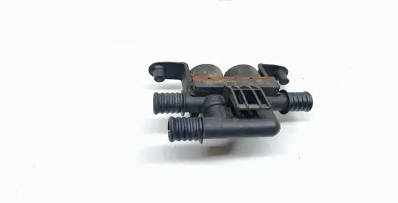 BMW X5 E70 Coolant heater control valve 6910544 64116910544