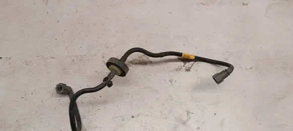 Peugeot 5008 Fuel line/pipe/hose 9684334380
