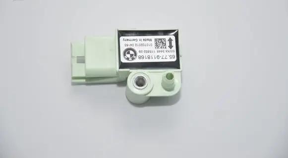 BMW 5 E60 E61 Airbag deployment crash/impact sensor 9118168