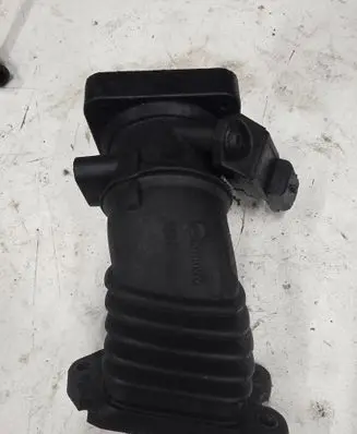 Ford Focus Throttle valve 010411