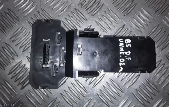 Tail light bulb cover holder