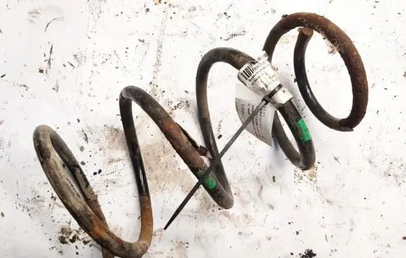 Toyota Corolla Verso AR10 Front coil spring