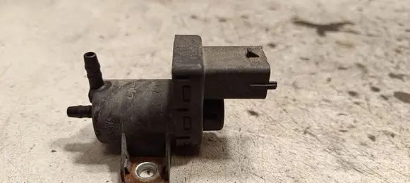 Jeep Grand Cherokee Valve vacuum 55204916