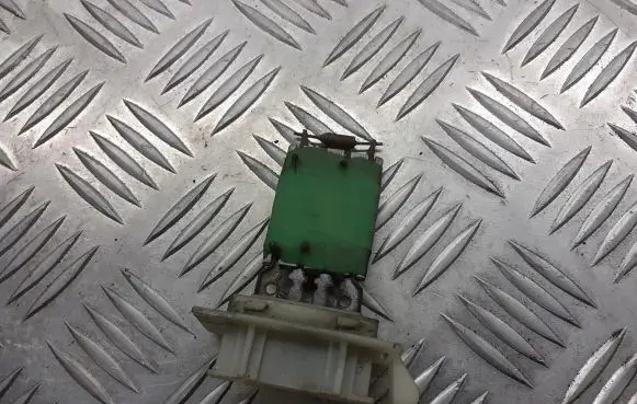 Citroen Berlingo Heater blower fan relay BRAK