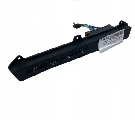BMW X3 E83 Tailgate/trunk/boot open switch 3419449