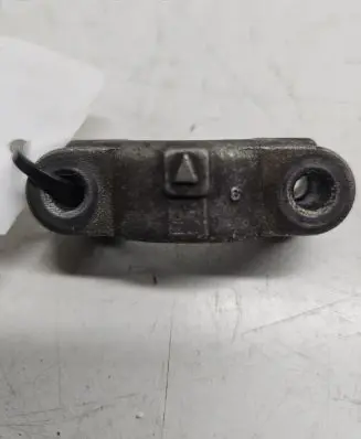 KIA Sorento Camshaft holder 