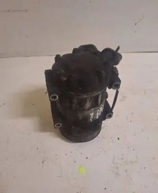 Volvo V50 Air conditioning (A/C) compressor (pump)