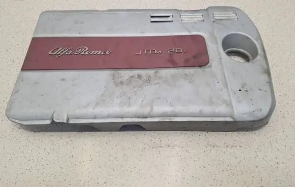 Alfa Romeo 159 Engine cover (trim) 51827461