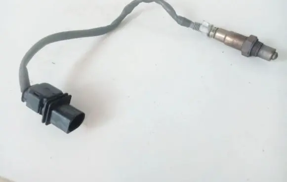 BMW 5 GT F07 Lambda probe sensor 0281004019