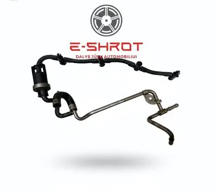 Volkswagen PASSAT B6 Fuel return line/hose 03L130235K 03L201360F