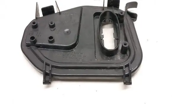 Porsche Panamera (970) Headlight/headlamp dust cover 19706312