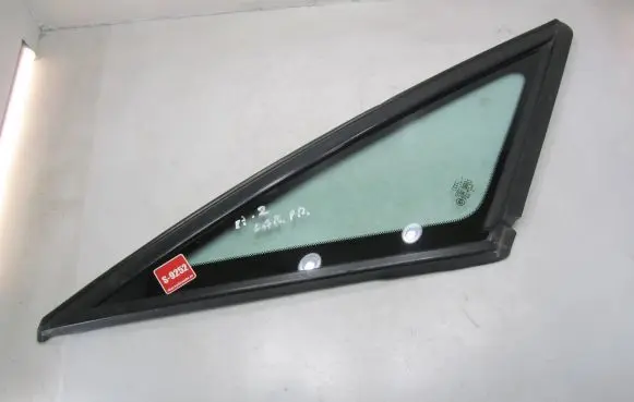 Audi A2 Front triangle window/glass 8Z0845114C
