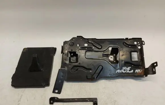 Battery bracket
