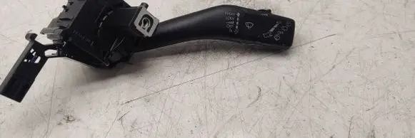 Skoda Octavia Mk2 (1Z) Wiper control stalk 1K0953519H 01203514 20351490491041