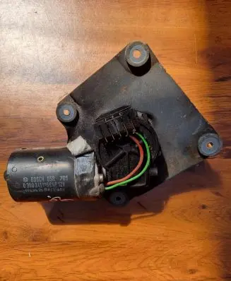 Volvo S40, V40 Wiper motor 0390241115 1058761