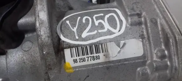 Opel Crossland X Steering rack 9825077880